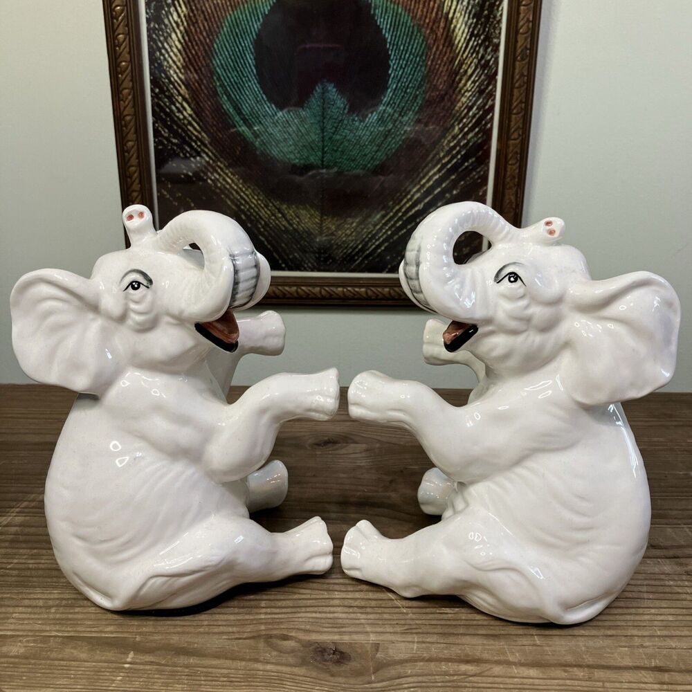 Vintage 1984 Fitz and Floyd Sitting White Elephant Porcelain Bookends Book Ends